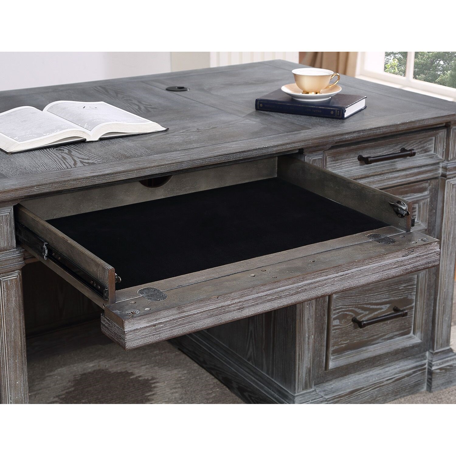 Parker House Gramercy Park GRAM90803 Relaxed Vintage Double Pedestal